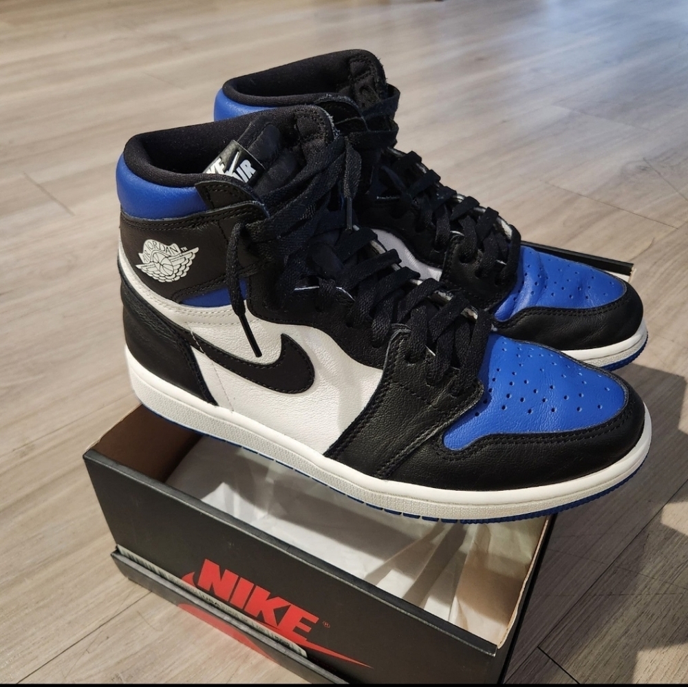 Nike Air Jordan 1 Retro High OG Royal Toe
